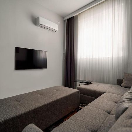 شقة Charming And Central Flat Near Beach In Muratpasa أنطاليا المظهر الخارجي الصورة