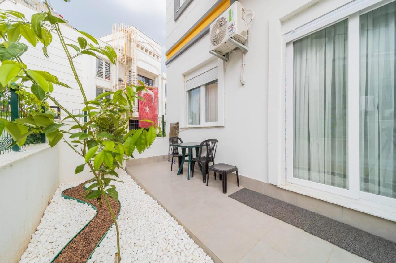 شقة Charming And Central Flat Near Beach In Muratpasa أنطاليا المظهر الخارجي الصورة